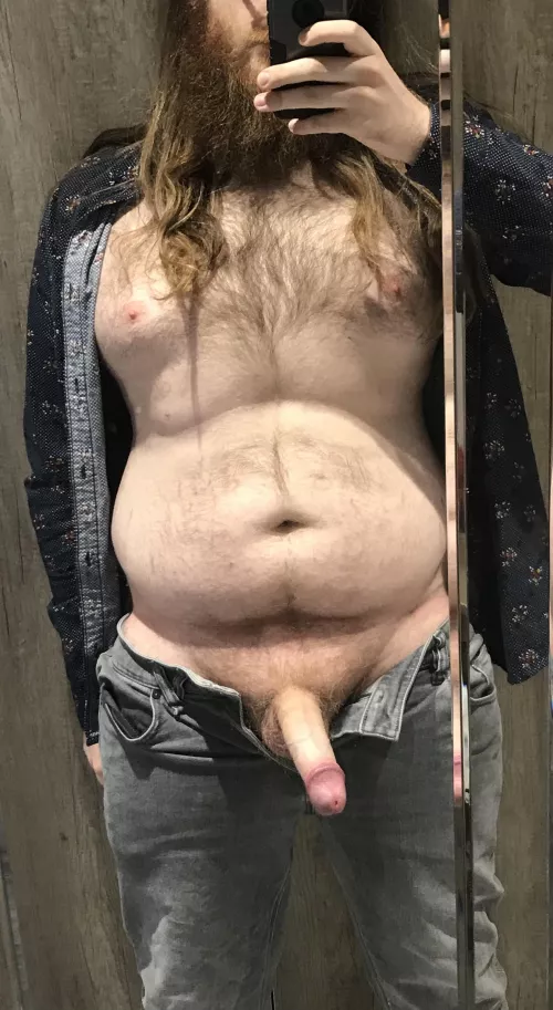 Decided to go commando into the office todayโฆ think youโd notice if I was browsing Reddit on my break? ๐ค๐ Decided to go commando into the office todayโฆ think youโd notice if I was browsing Reddit on my break? ๐ค๐