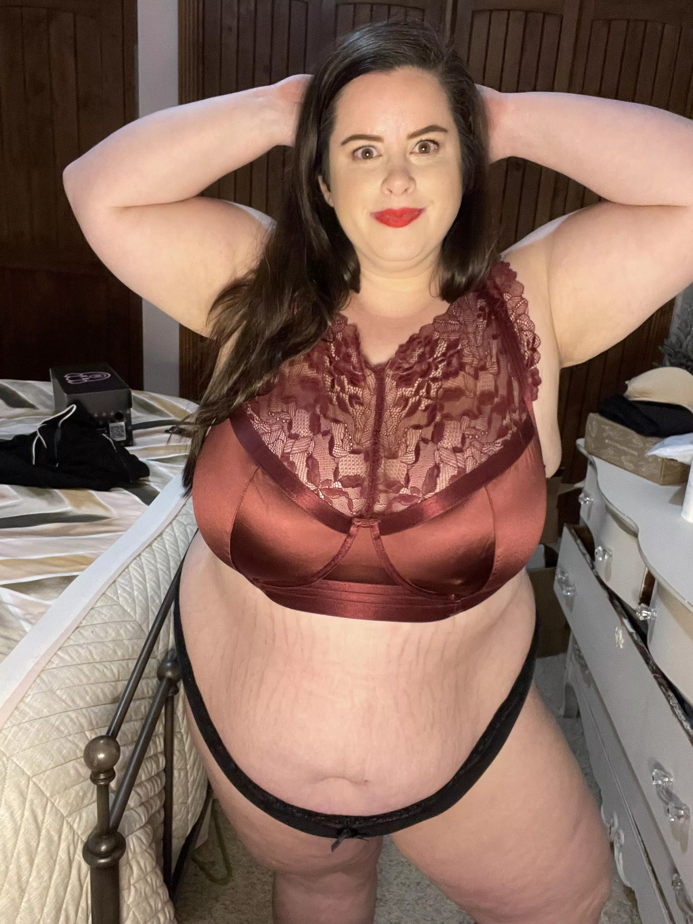 Decided to take a few photos last night. Enjoy 😘