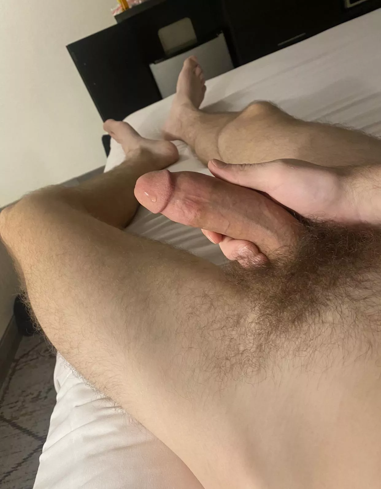Deep throat my cock until you are sniffing my pubes 😏