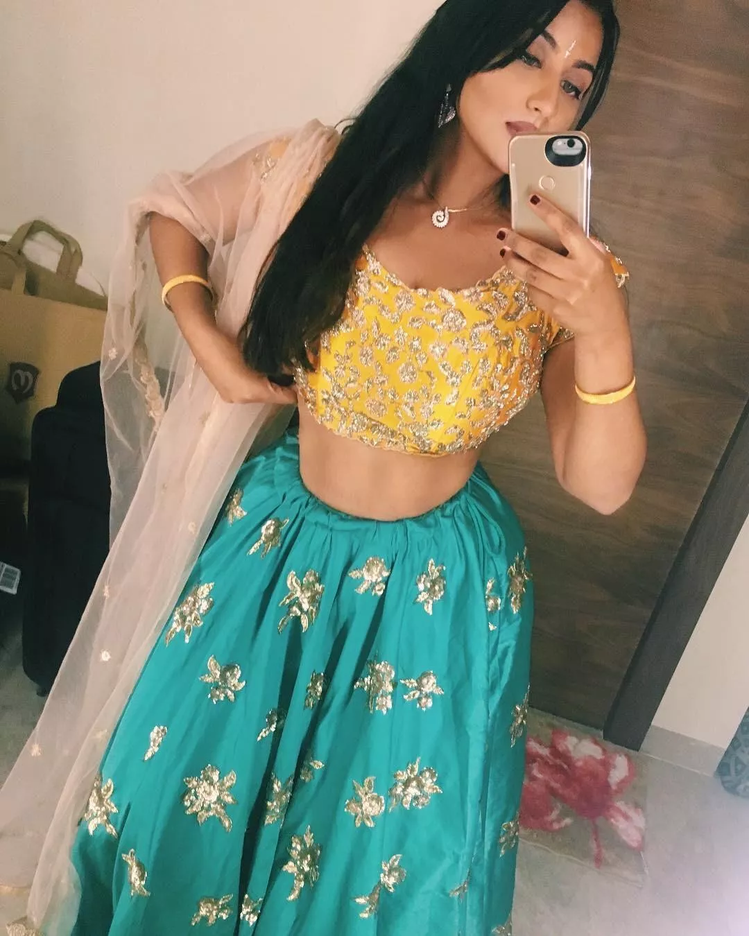 Desi Desi