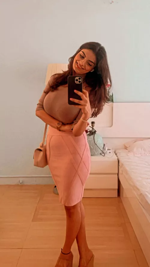 Desi busting out