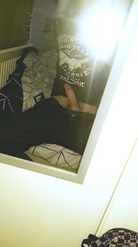 Desperate to be sucked (19m) Desperate to be sucked (19m)