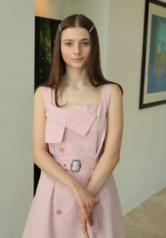 Desperately need someone to milk my aching cock as Thomason McKenzie. Make me moan as I squirm for her. Desperately need someone to milk my aching cock as Thomason McKenzie. Make me moan as I squirm for her.