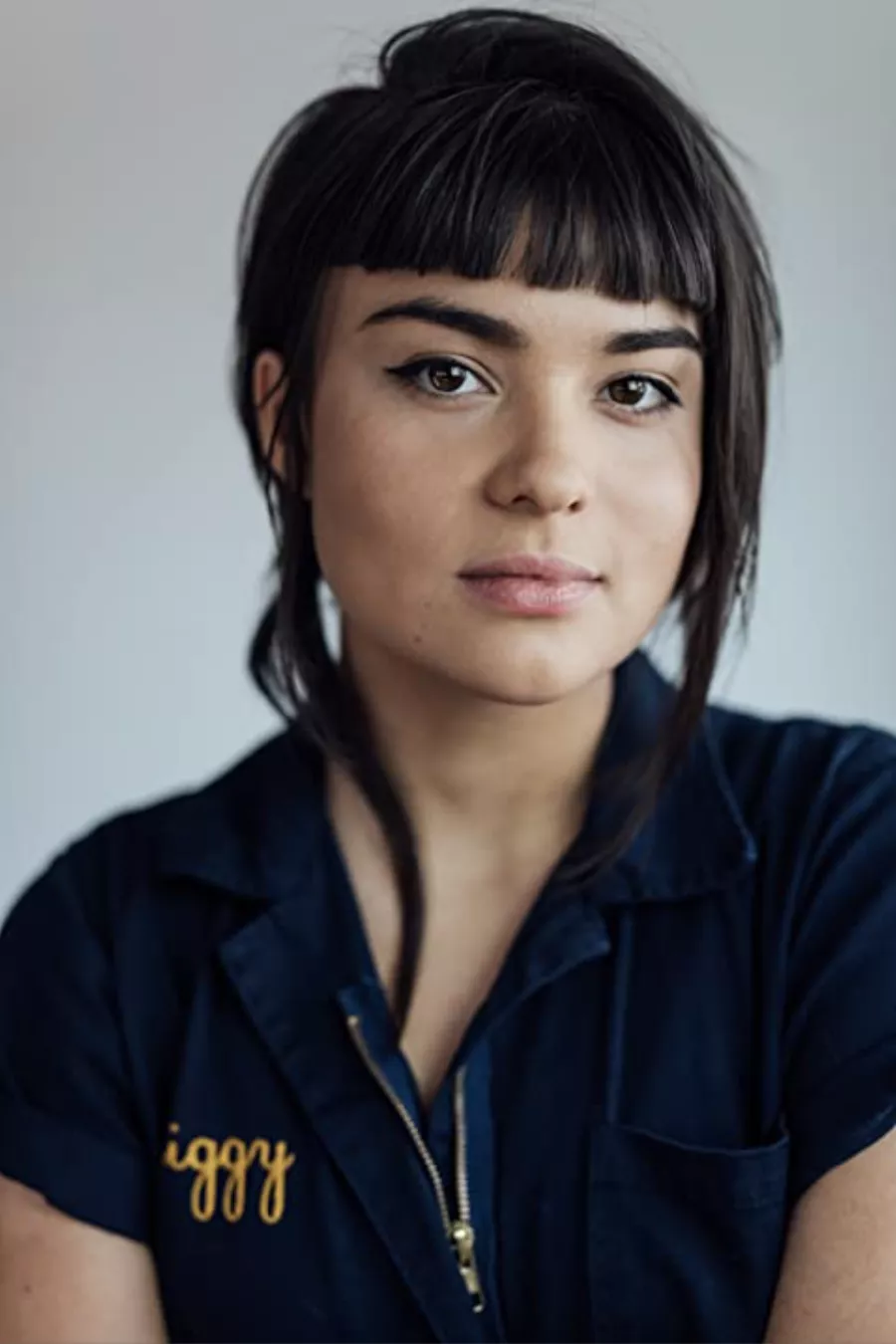 Девери джейкобс. Kawennáhere Devery Jacobs. Девери Джейкобс горячие. Девери Дучик.