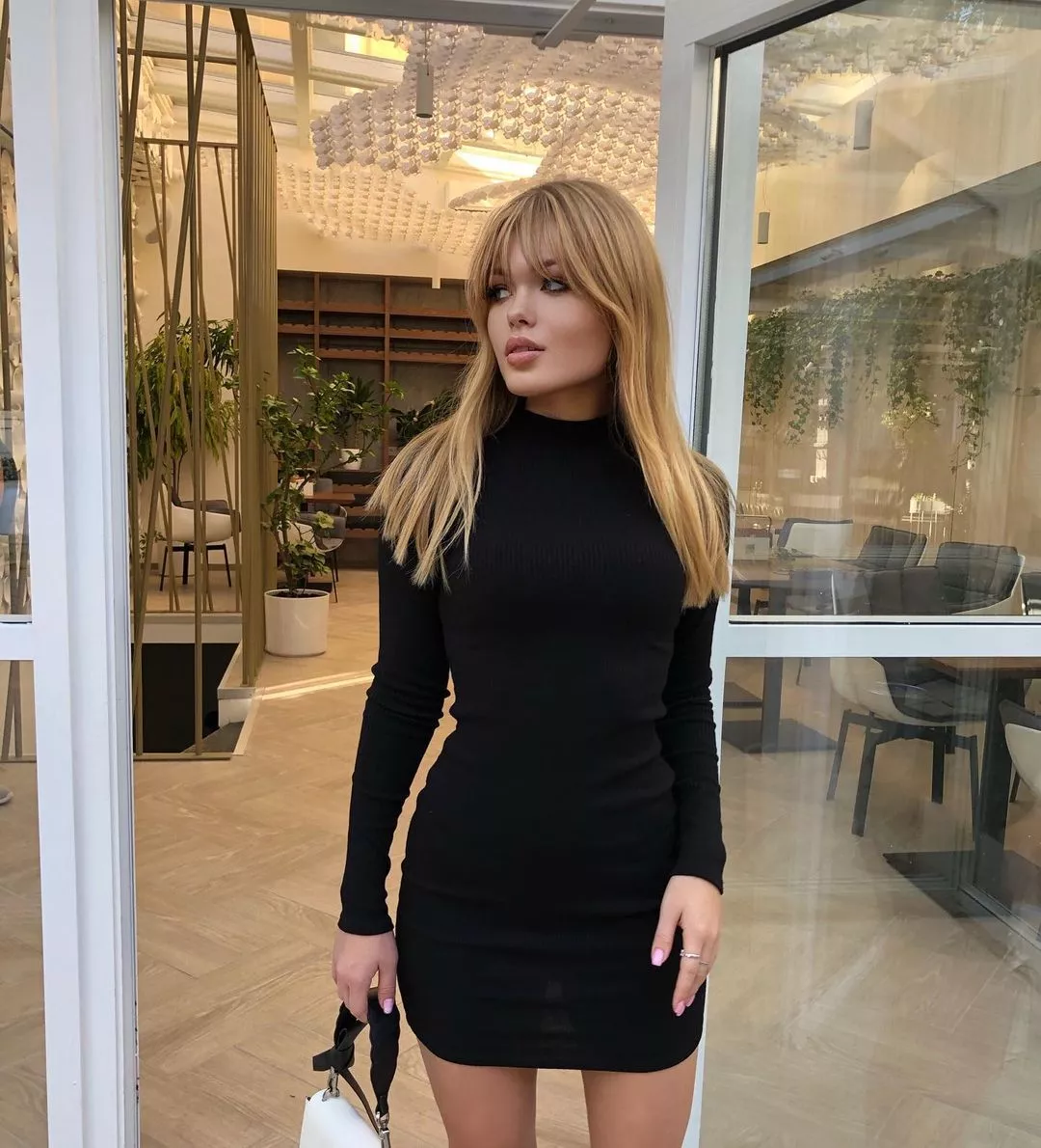 Diana Miroshnikova Diana Miroshnikova