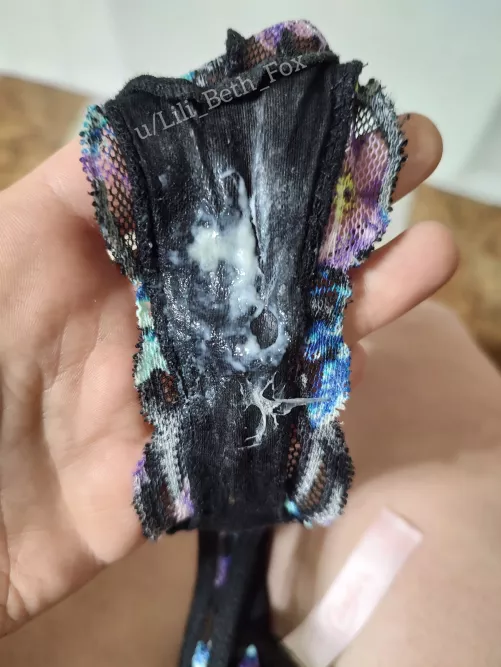 Did a two day wear to get this pair ready for my special someone's Valentine's Day! ❤️ 100% Sweet Sticky Grool 💦 [OC]