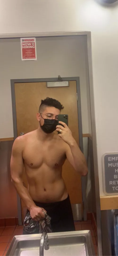 Did I take my shirt off in a chipotle bathroom bc I thought the lighting was good? Yes. Do I have any regrets? Maybe