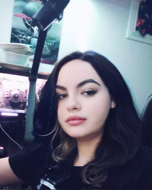 did my makeup and put on a wig did i do a good job? did my makeup and put on a wig did i do a good job?