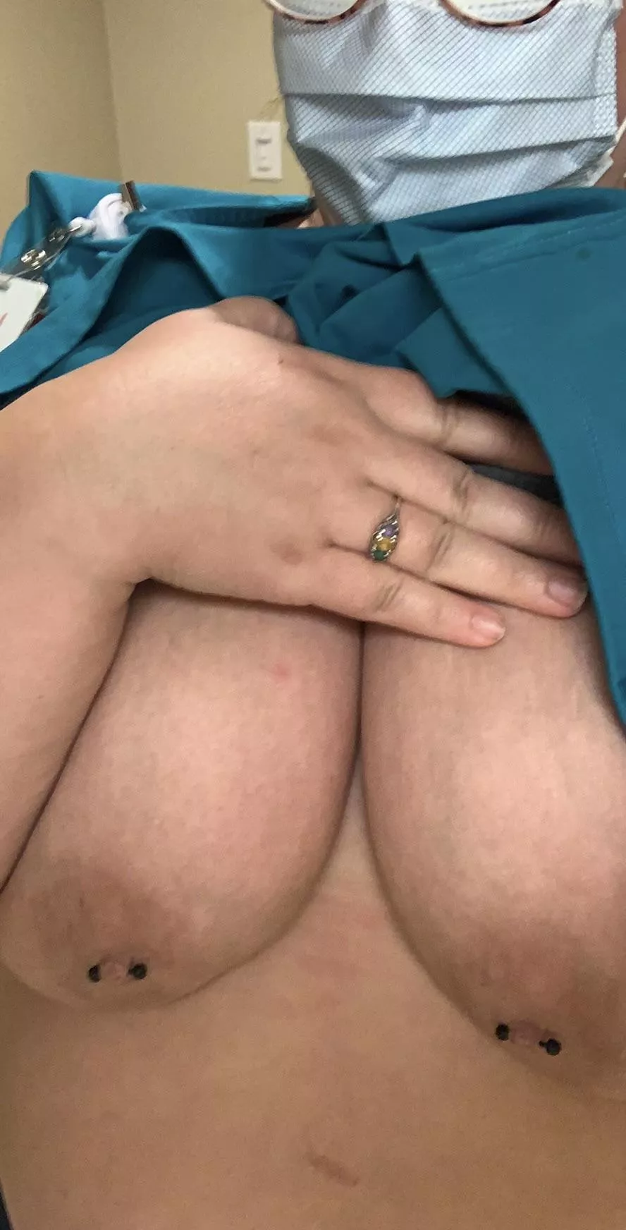 Did someone say Titty Tuesday?! (f) Did someone say Titty Tuesday?! (f)