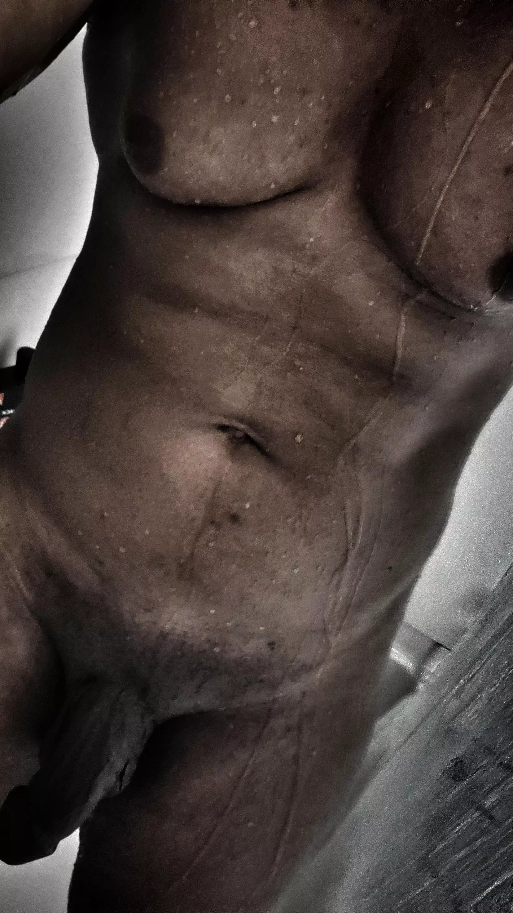 Did this while taking a shower. Guess it's kinda artsy