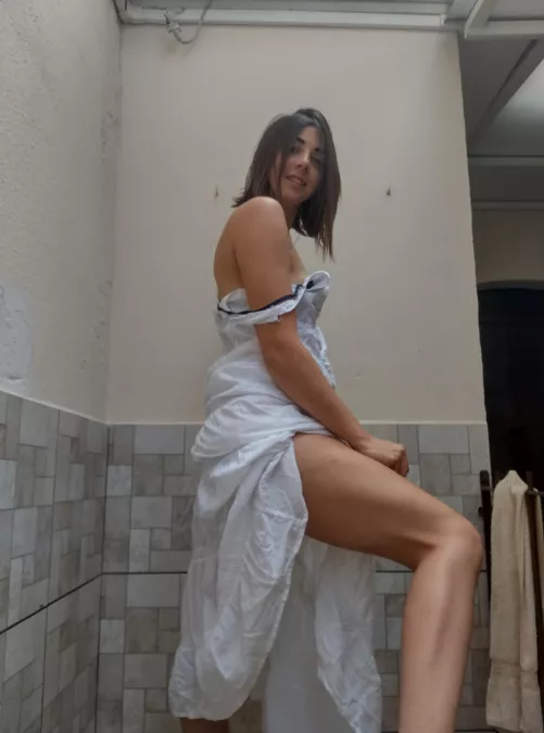 Did you like my dress he is good to lift?