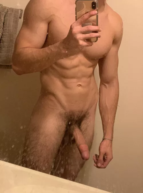 Dirty mirror selfieโฆ who wanna get dirty with me?๐
