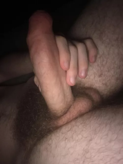 DM for custom nudes!! DM for custom nudes!!