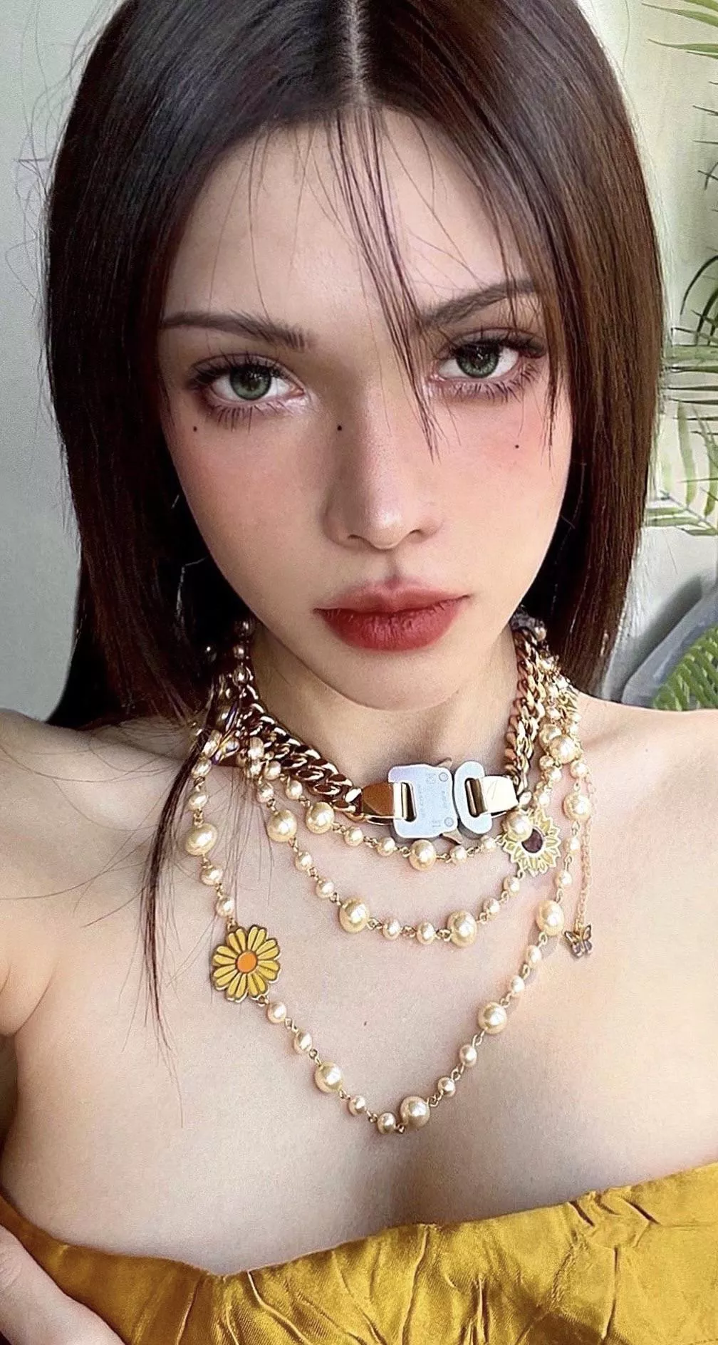 Dm if you can cum tribute her and drop a load on her whore face kik: r4peeeeee (must start off with a cock trib)