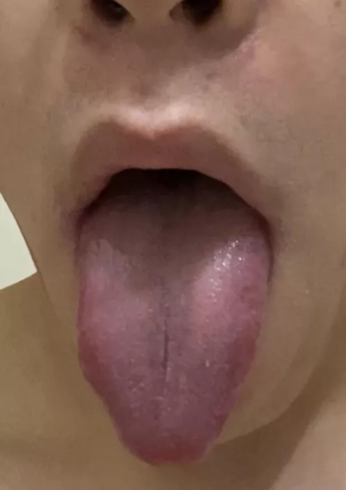 Dm me if you’re into doing slutty ahegao face!