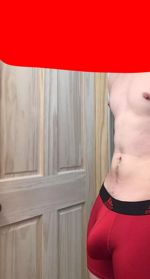 Dms are open to people who want to see it hard and unclothed!!