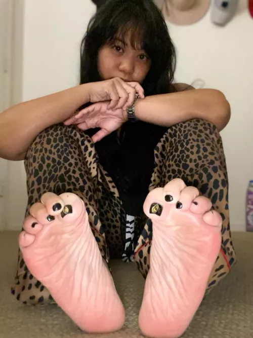 DMs open if you like what you seeπ