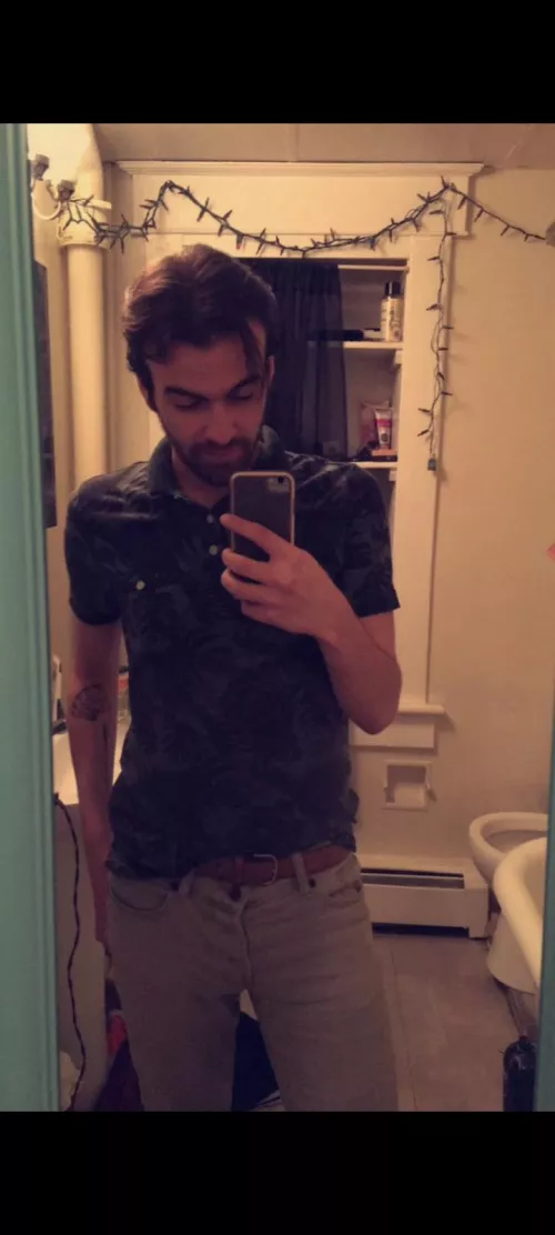 DM's open looking for someone down to chat and swap on snapchat Hmu 🤪