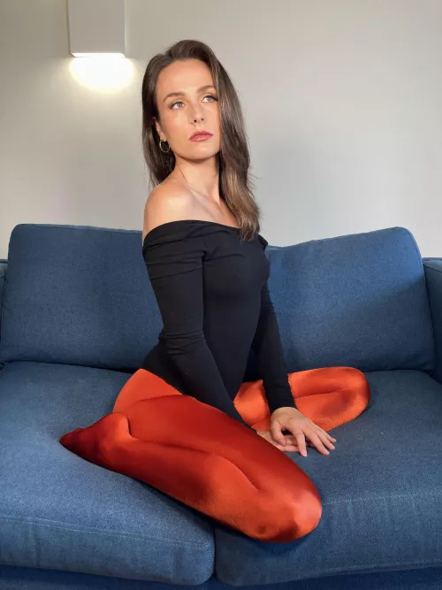 Do any of you know what brand and model these tights are? 😉