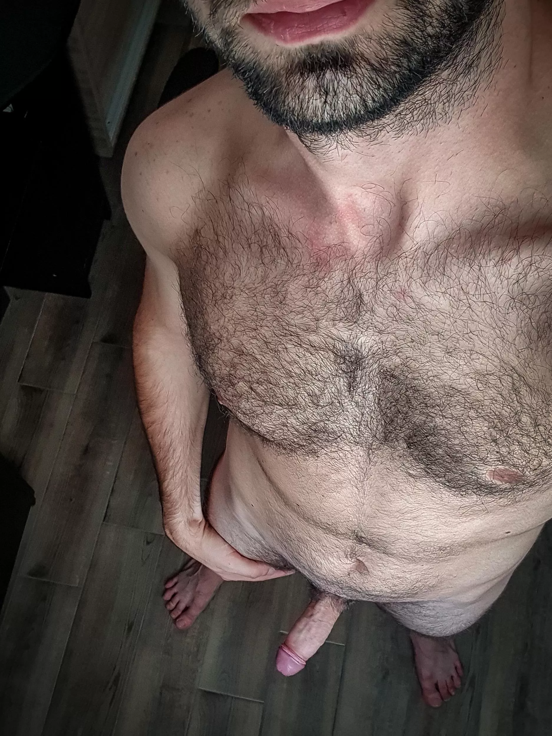 Do i fit here? 🤔 Do i fit here? 🤔