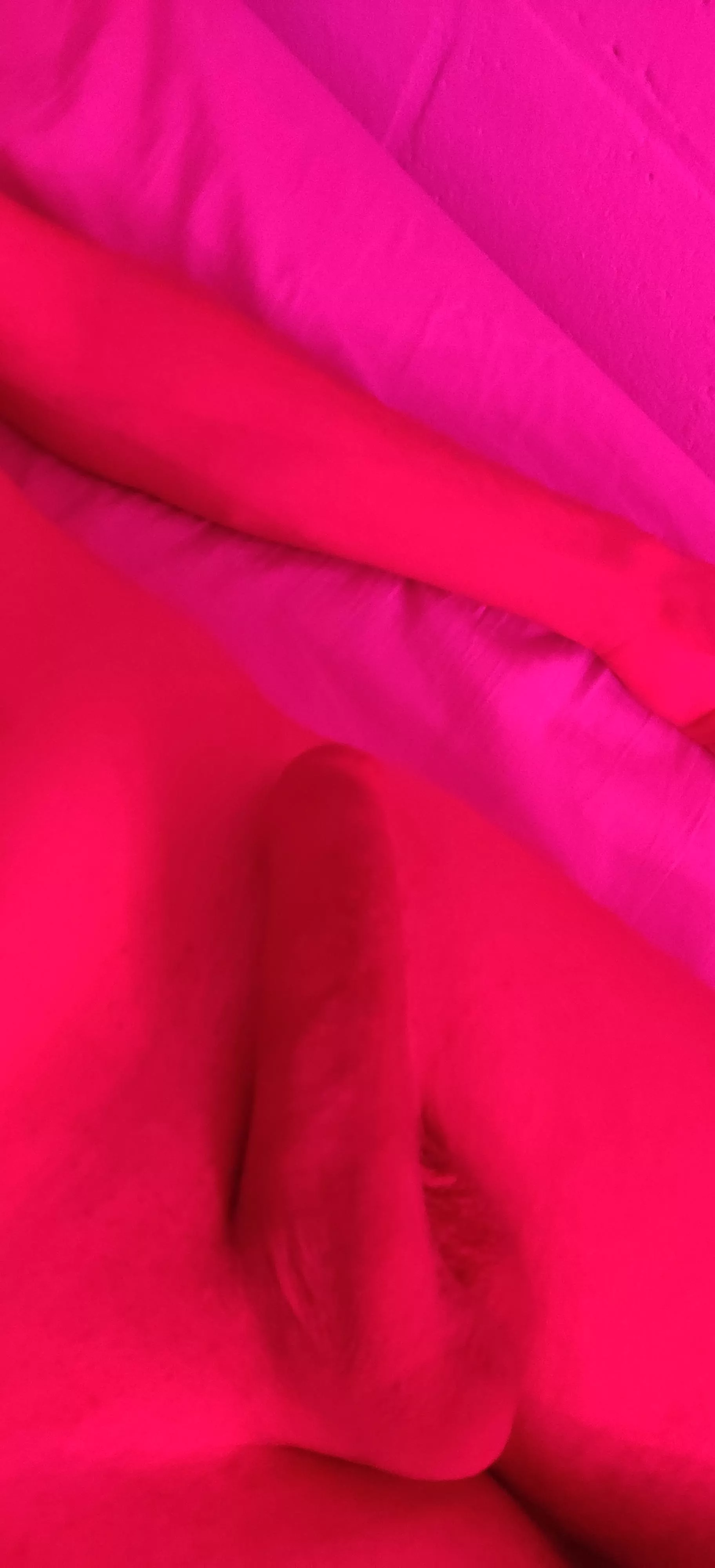 Do I have a big cock?🥺 Do I have a big cock?🥺