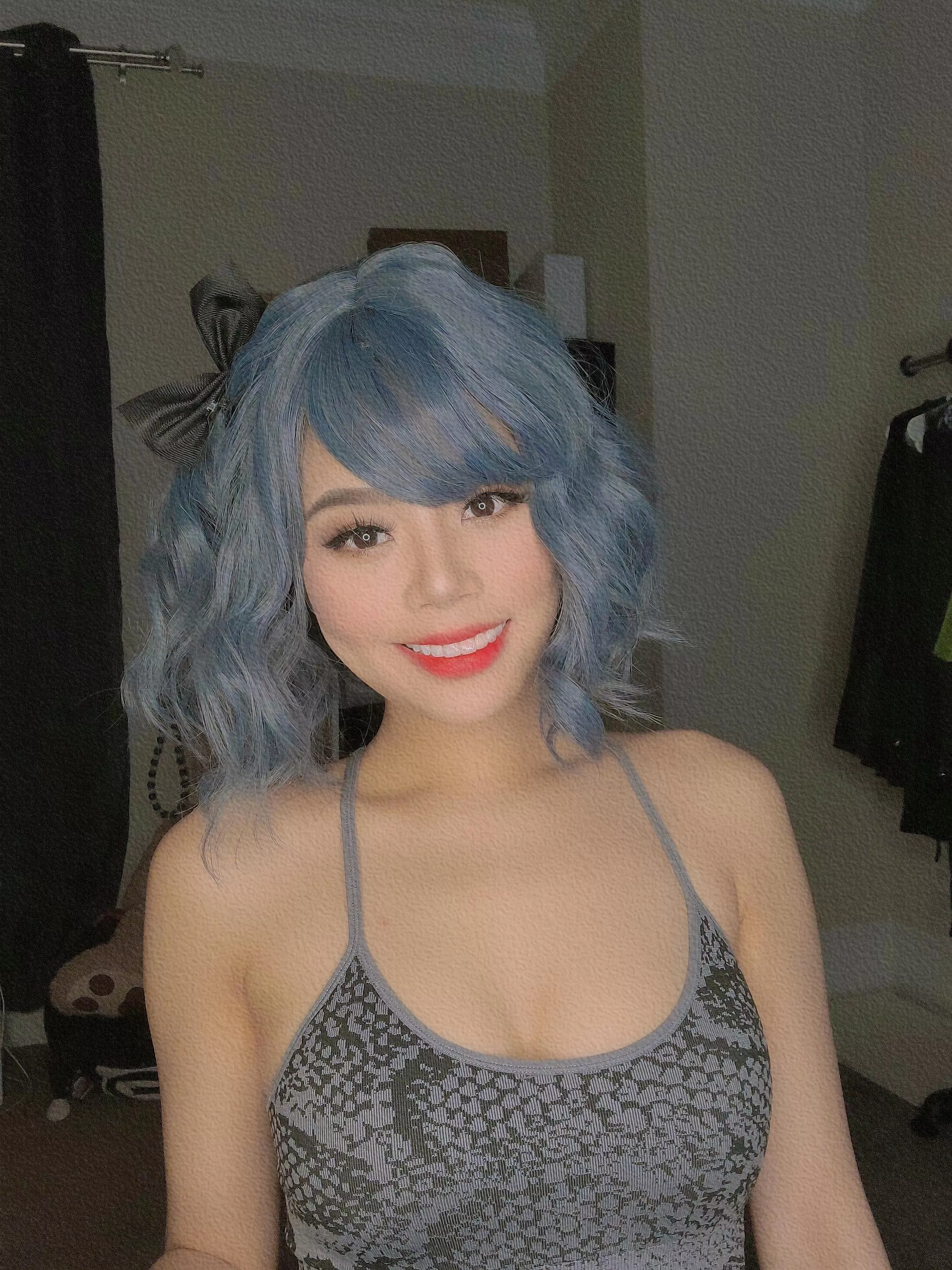 Do I look Chinese? Do I look Chinese?