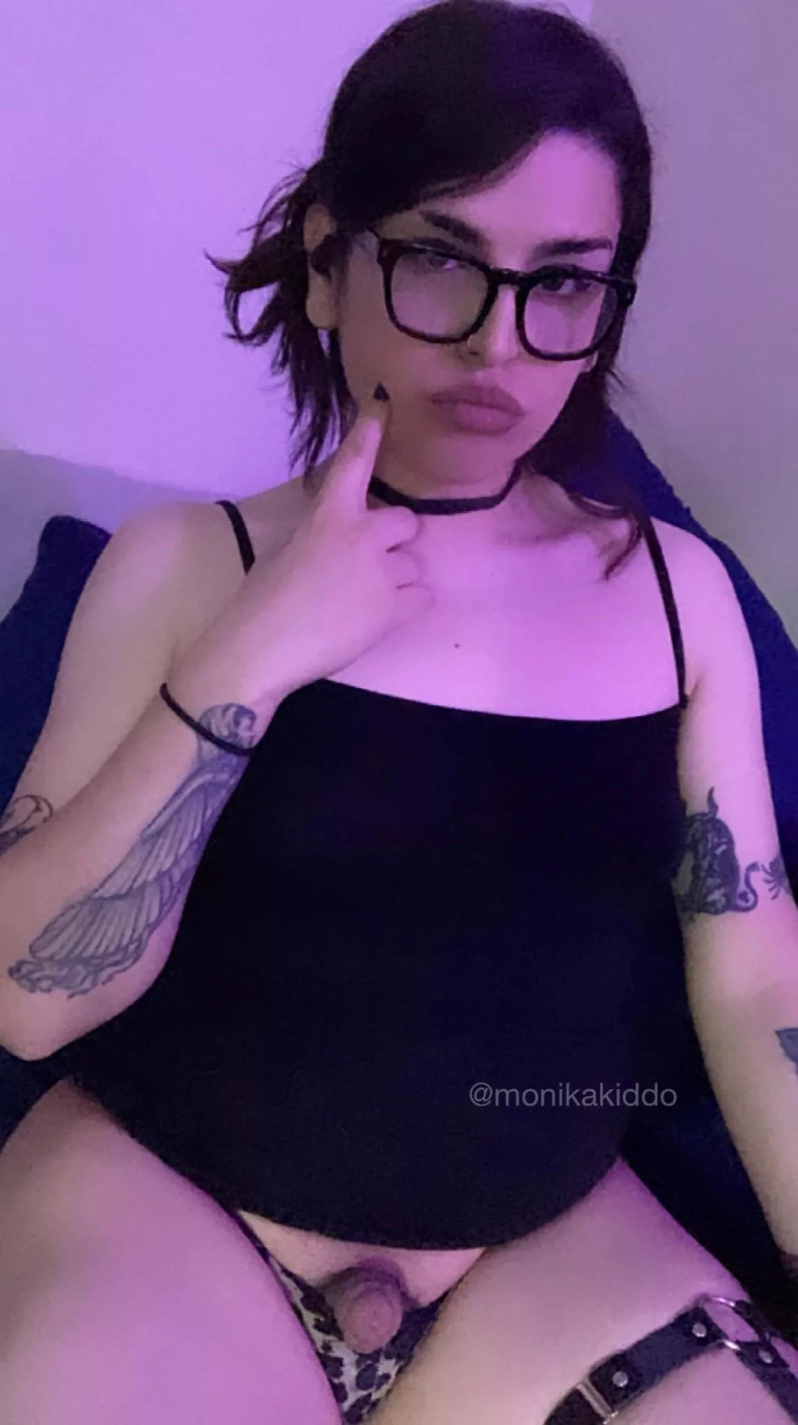 Do I look cute w/ my hair up?💕