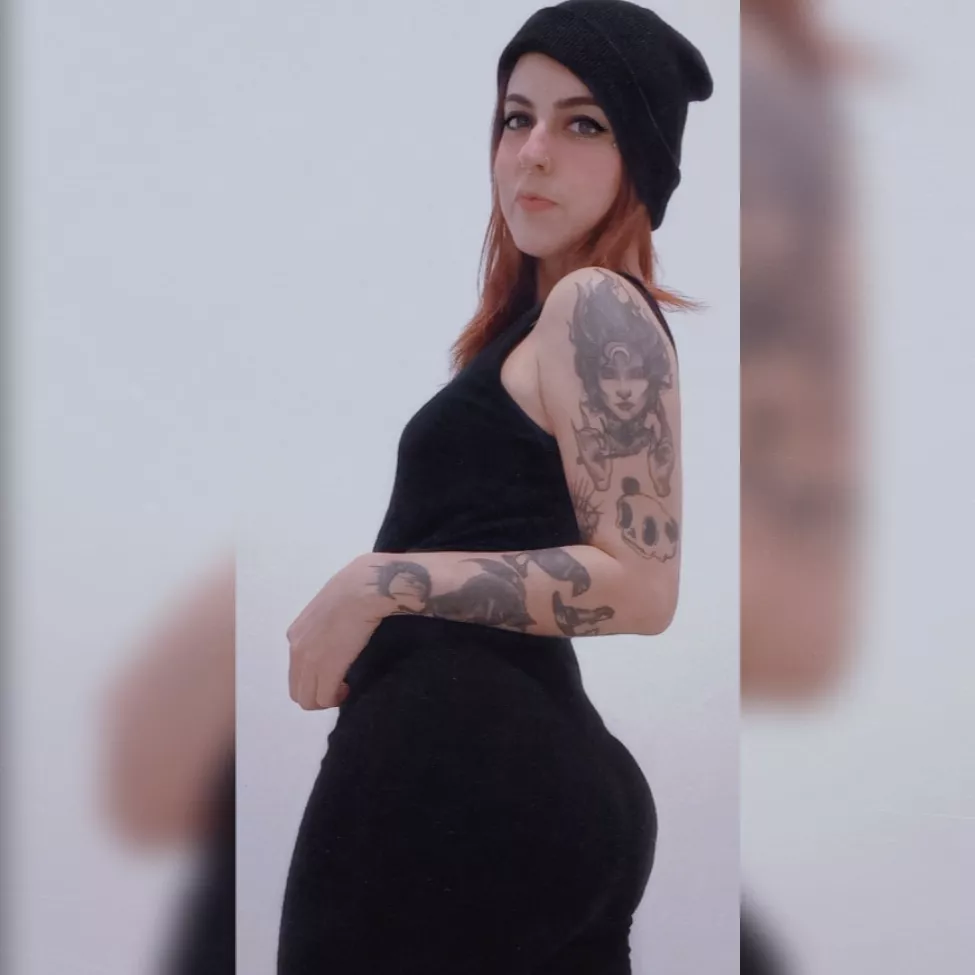 Do I look good even if I'm not naked? Do I look good even if I'm not naked?