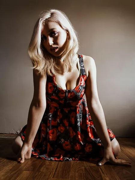 Do I look pretty in red? Do I look pretty in red?