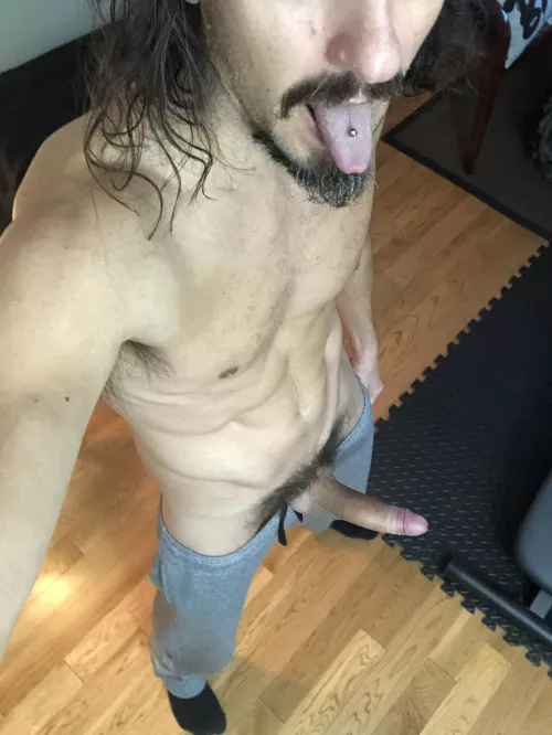 Do piercings and a hidden tattoo count for being an alt dude?