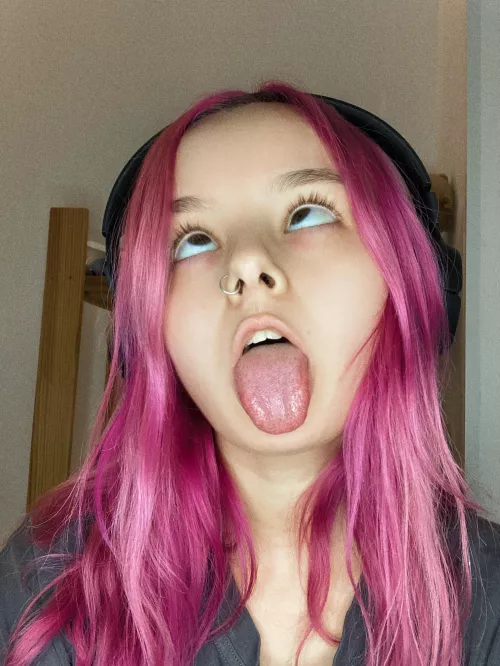 do u like my ahegao? ๐ฅบ๐ do u like my ahegao? ๐ฅบ๐