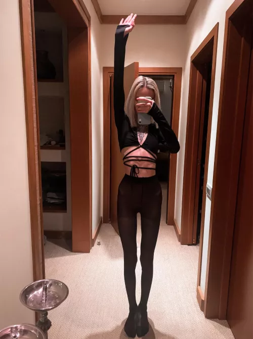 Do u like my outfit? ðĪ