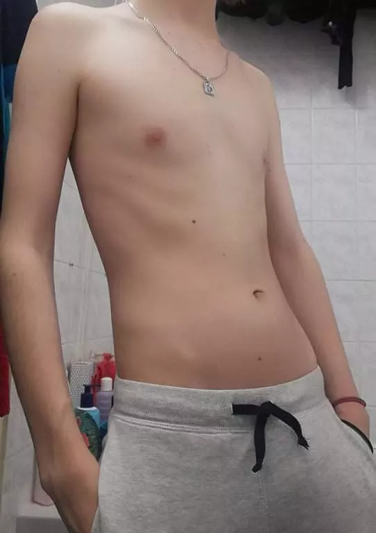 Do u like skinny boys? Do u like skinny boys?