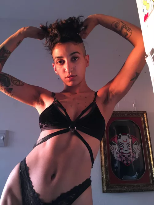 Do yo u like my armpits ? 👉🏻👈🏻