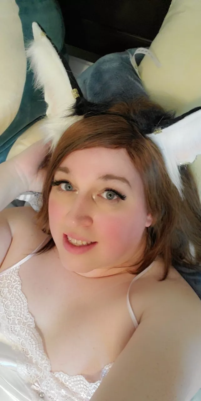Do you accept trans catgirls??