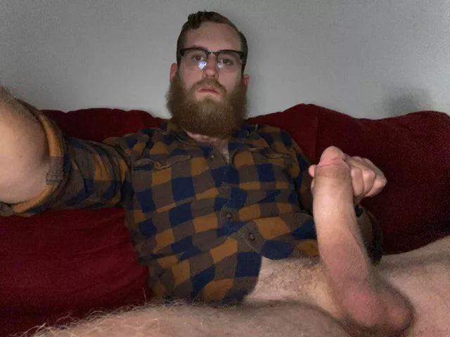 Do you appreciate a handsome face & monster cock? I’m 6’6 / 21