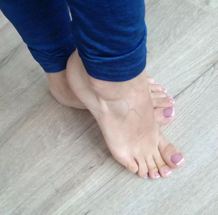 Do you boys think this nail polish color suits me? Do you boys think this nail polish color suits me?