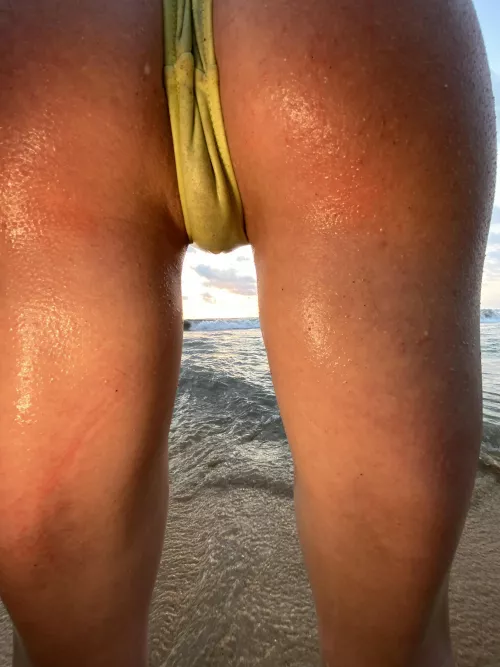 Do you eat ass on the first date? | My link down below