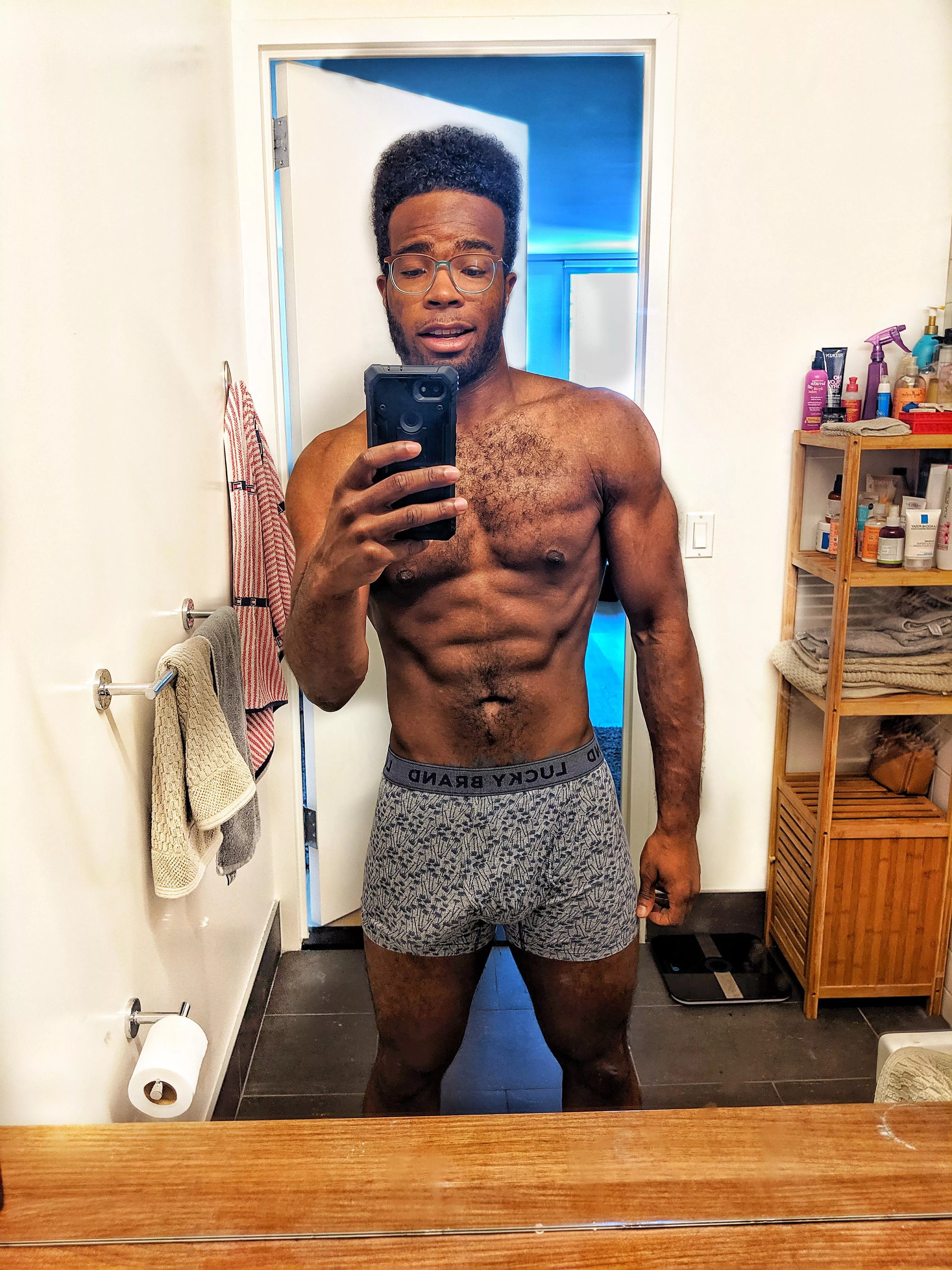 Do you feel lucky? Do you wanna feel my Lucky's? Do you feel lucky? Do you wanna feel my Lucky's?