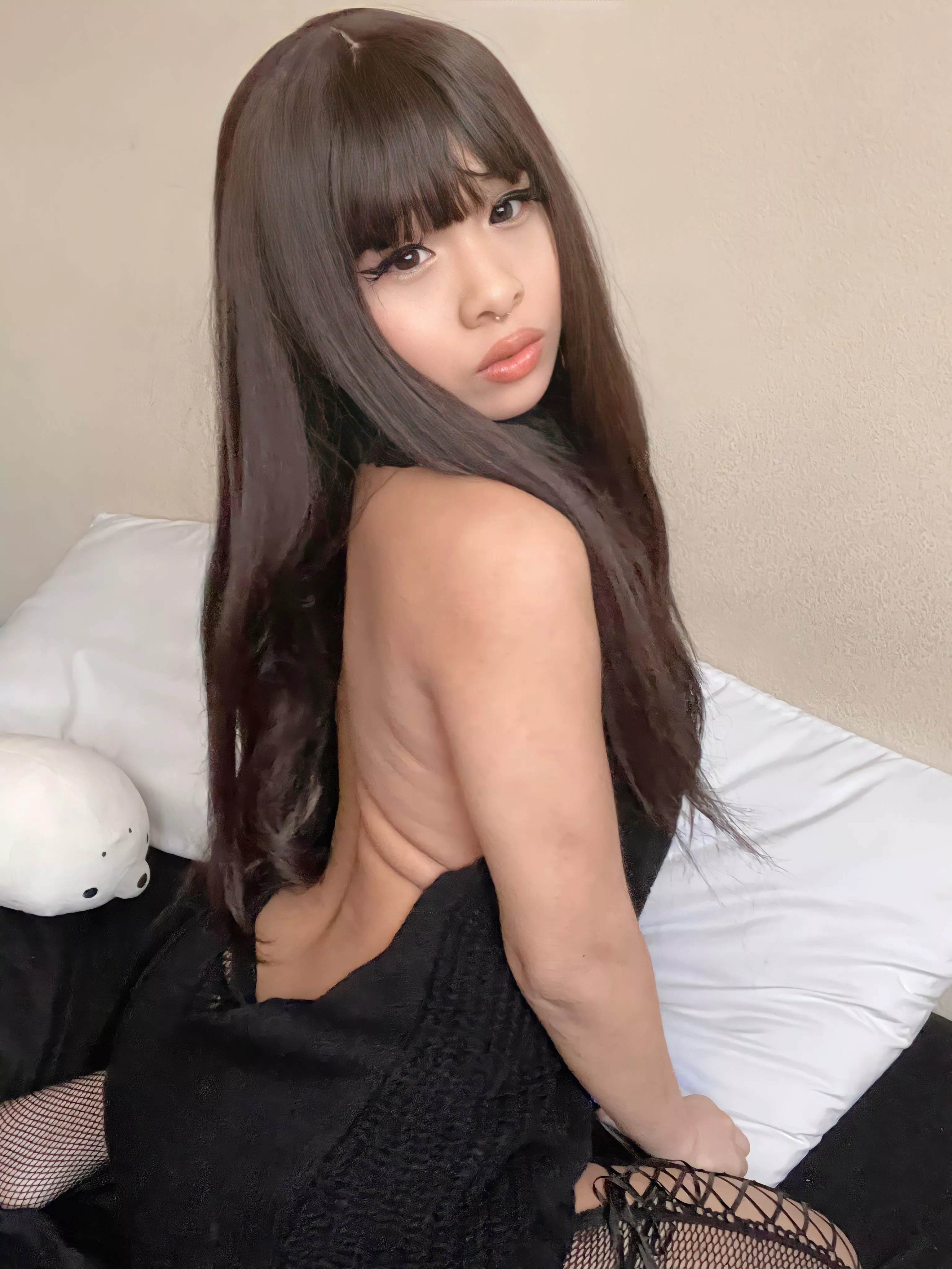 do you guys like my sweater ;) do you guys like my sweater ;)