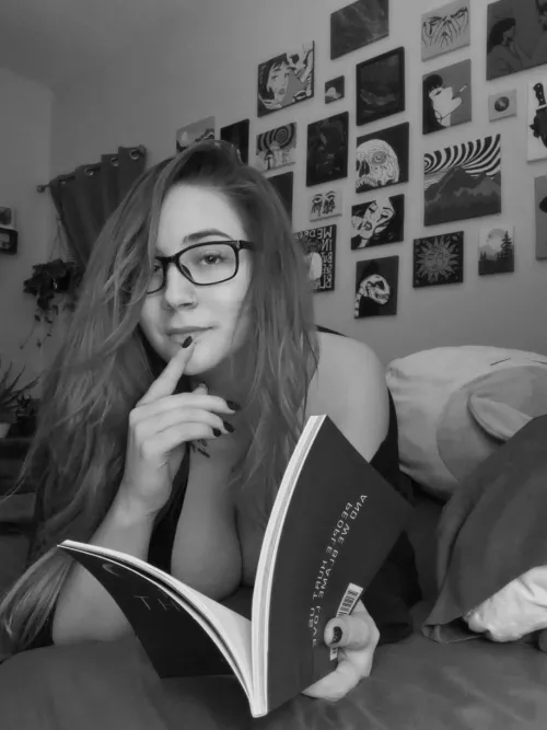 Do you have an overdue book? Because you have fine written all over you 👉🏻😎👉🏻 [f][oc]