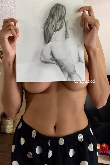 Do you know that I’m a full time artist? ☺️ Well, I might take one —just one — suggestion from you for my next drawing. So let me know 💜 Do you know that I’m a full time artist? ☺️ Well, I might take one —just one — suggestion from you for my next drawing. So let me know 💜
