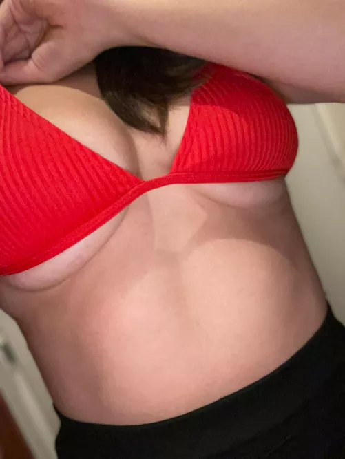 Do you like 5'0 mexican girls? Do you like 5'0 mexican girls?
