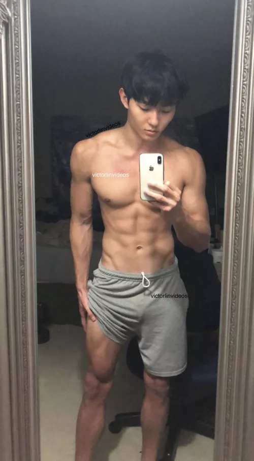 do you like 6’2 korean guys?