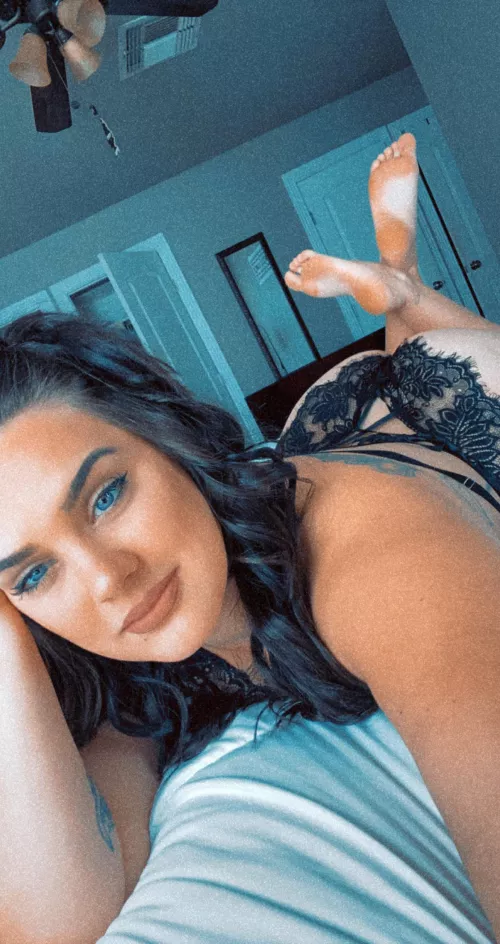 Do you like black lingerie? ๐ค Do you like black lingerie? ๐ค