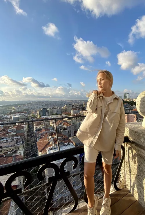 Do you like casual photos in clothes??