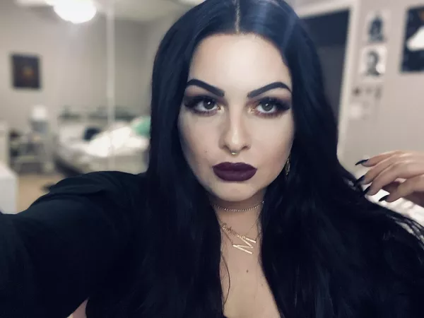 Do you like dark lipstick? Do you like dark lipstick?