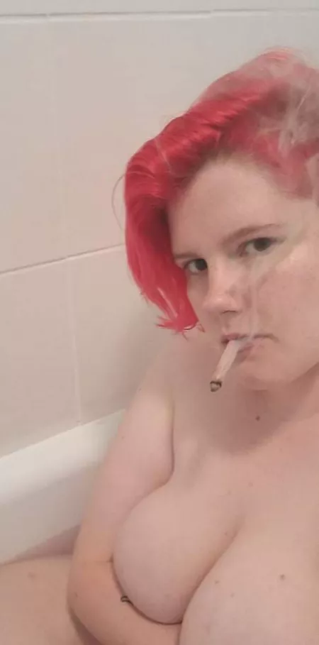 Do you like girls who smoke?