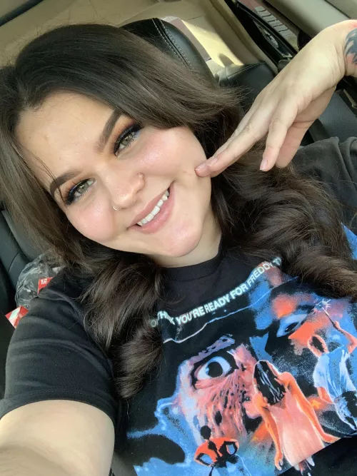 Do you like green eyes? :)