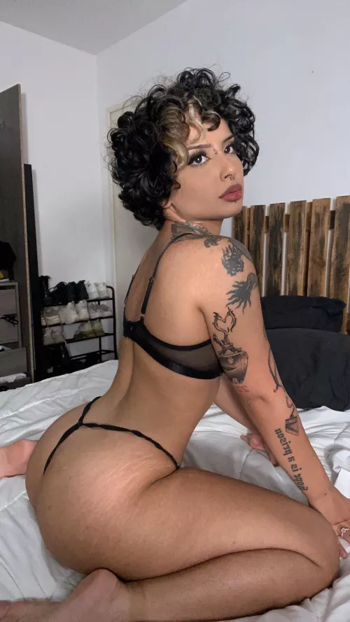 do you like it thick? ๐ค do you like it thick? ๐ค